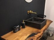 blat-baie-din-lemn-masiv-cu-epoxy_4x3-1.jpg